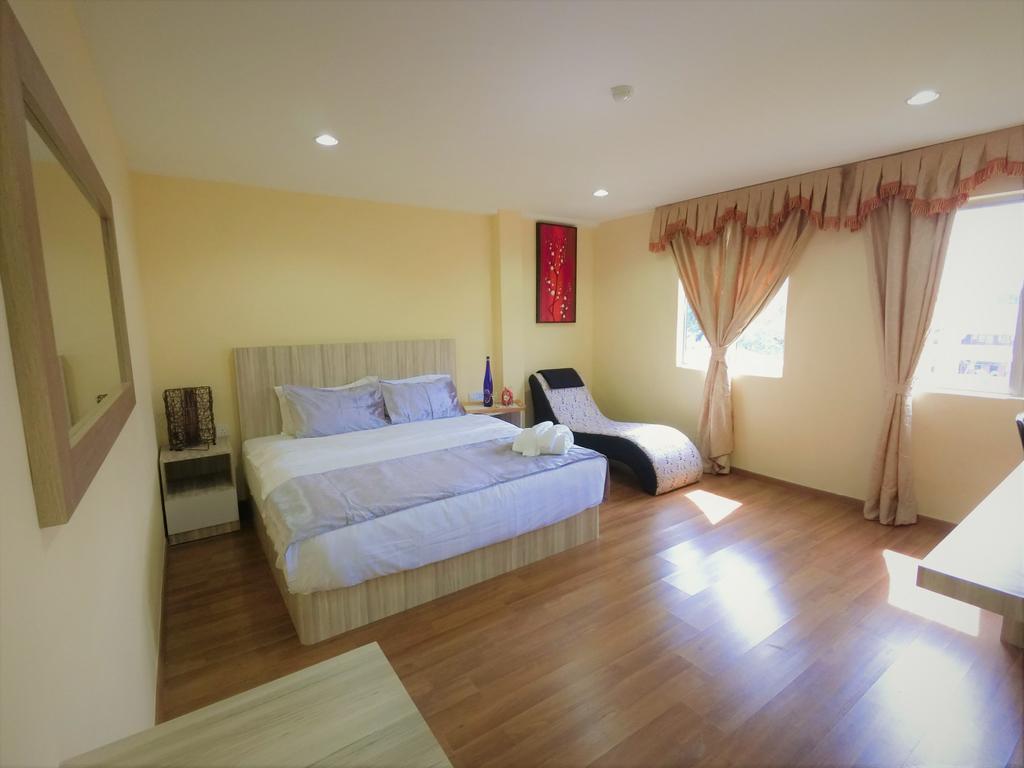 Royale Hotel Batu Gajah Ipoh Extérieur photo